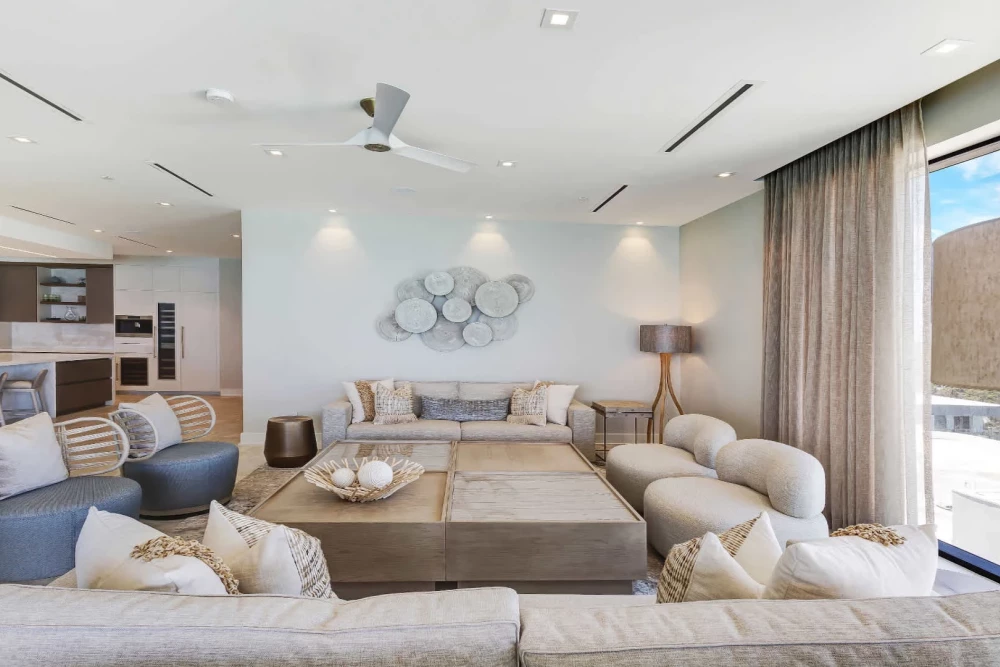 Aqualina 4-bed Penthouse 3