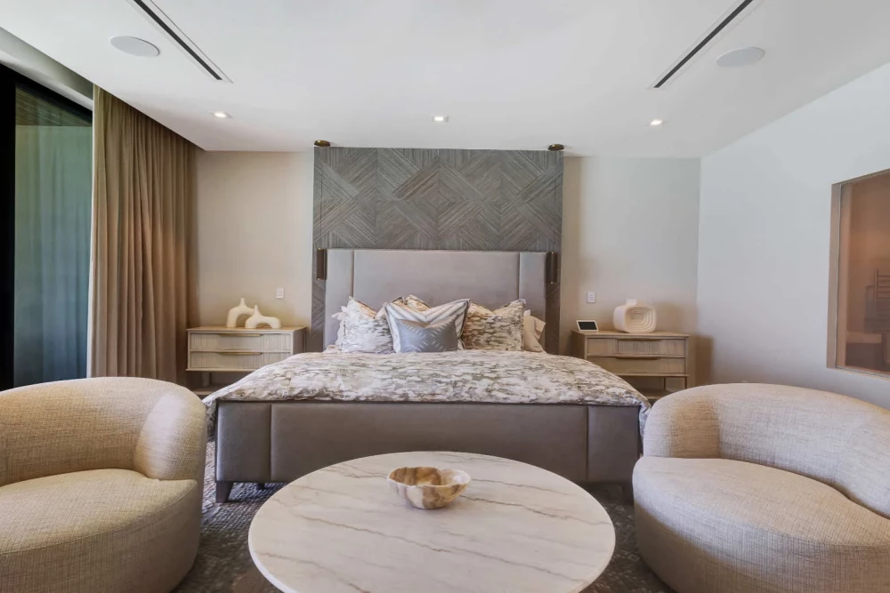 Aqualina 4-bed Penthouse 3