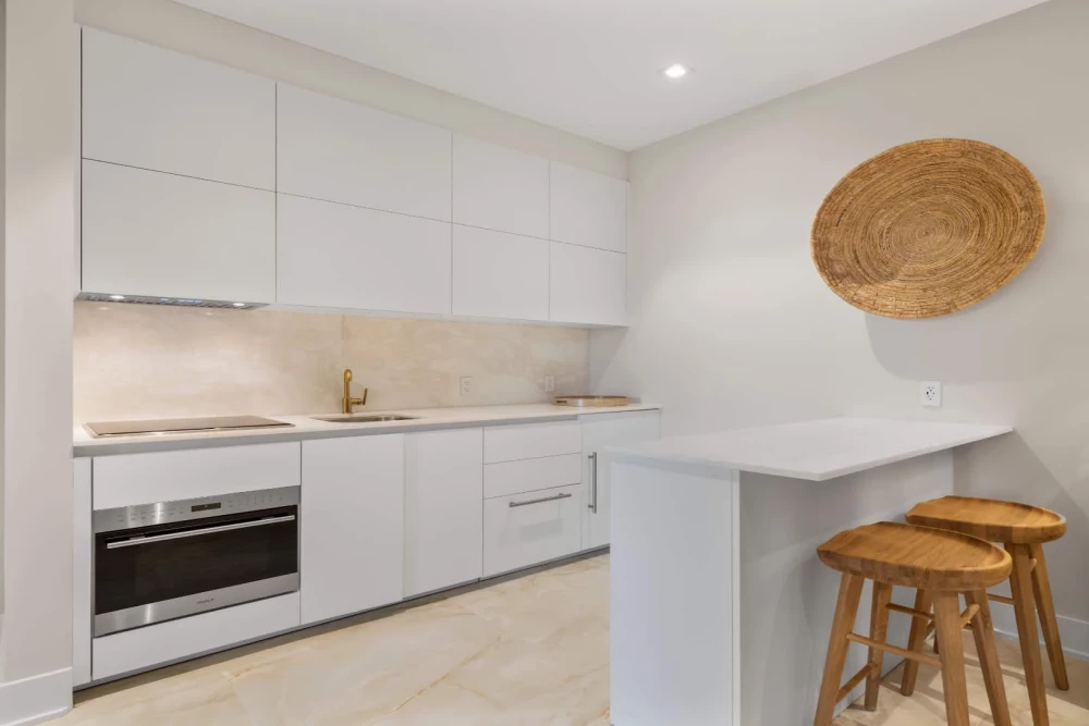 Aqualina 4-bed Penthouse 3