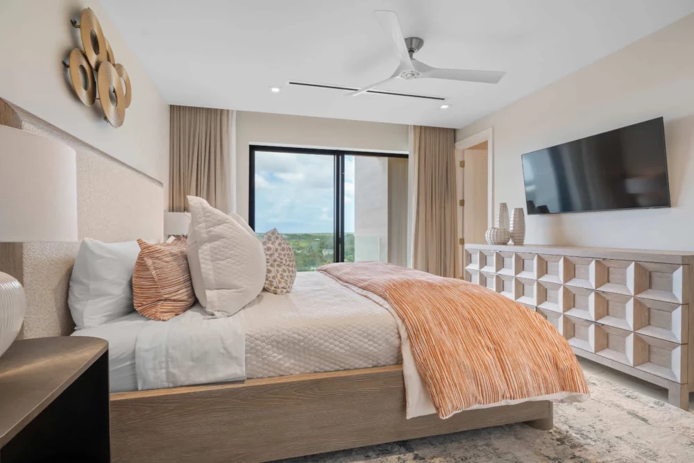 Aqualina 4-bed Penthouse 3