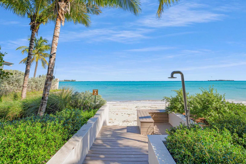 Aqualina 4-bed Penthouse 3