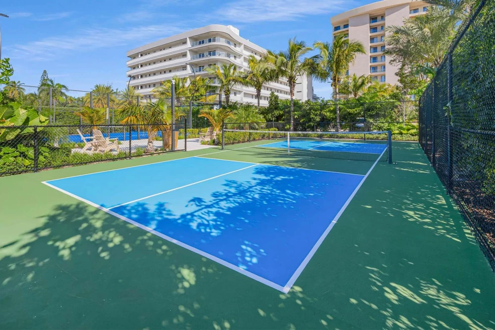 Aqualina 4-bed Penthouse 3