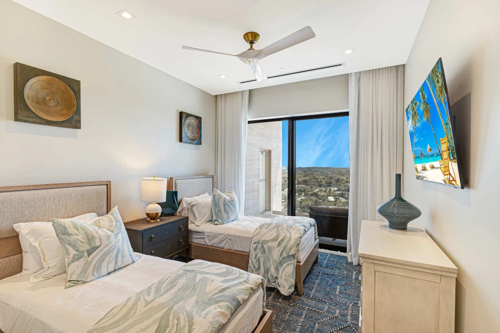 Aqualina 4-bed Penthouse 2