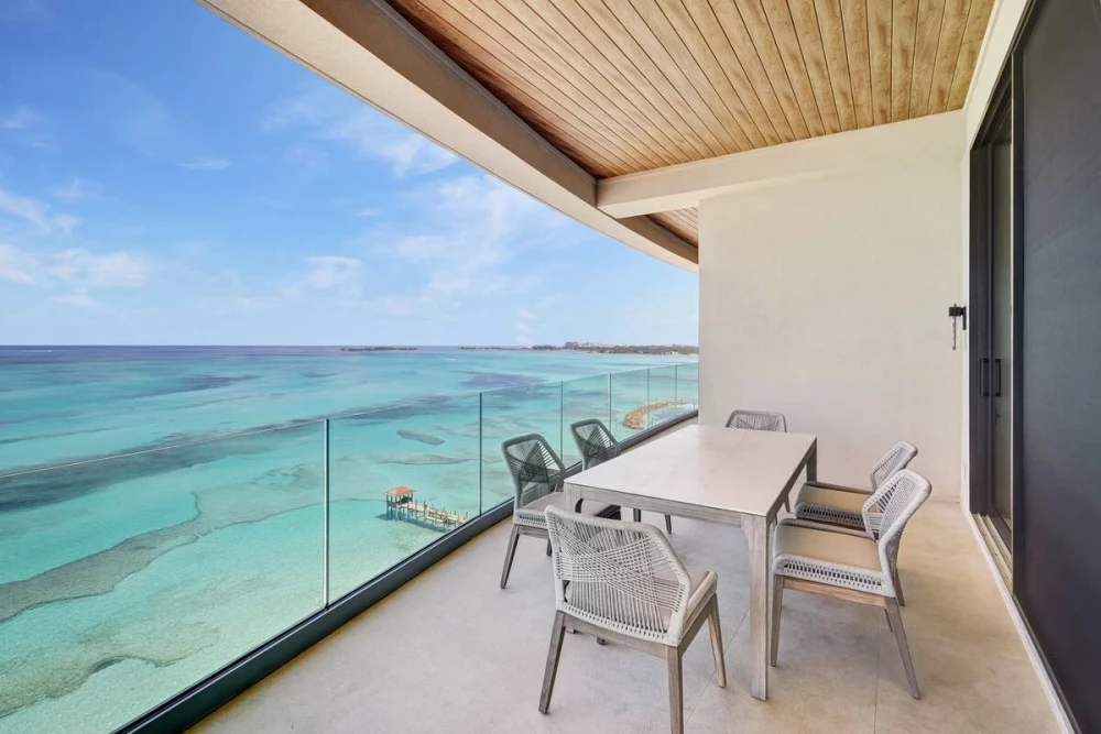 Aqualina 4-bed Penthouse 1