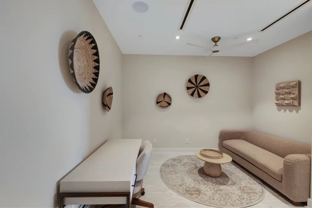 Aqualina 4-bed Penthouse 1