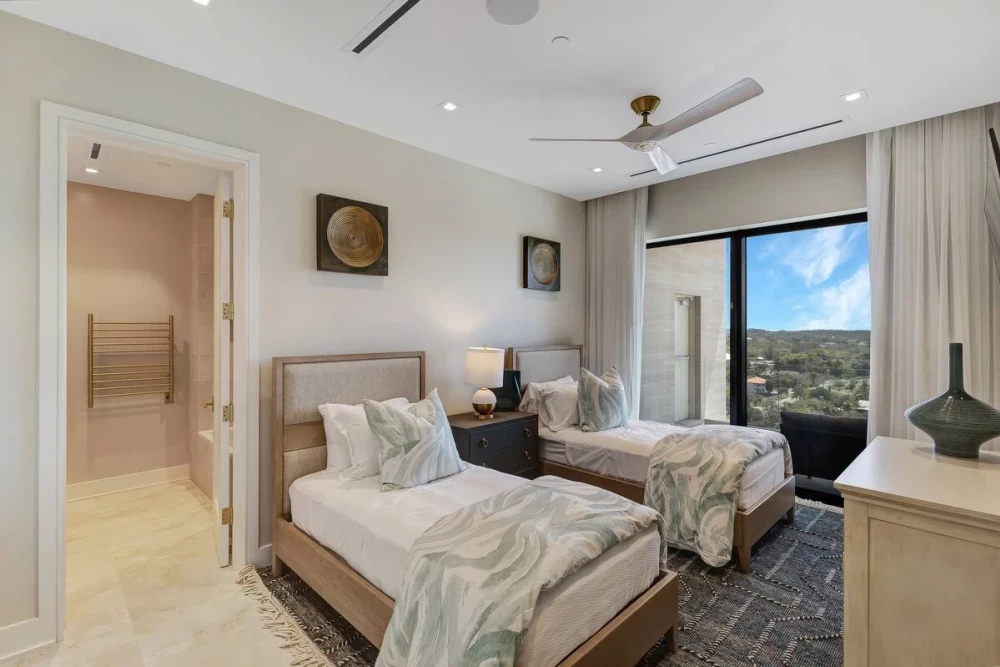 Aqualina 4-bed Penthouse 1