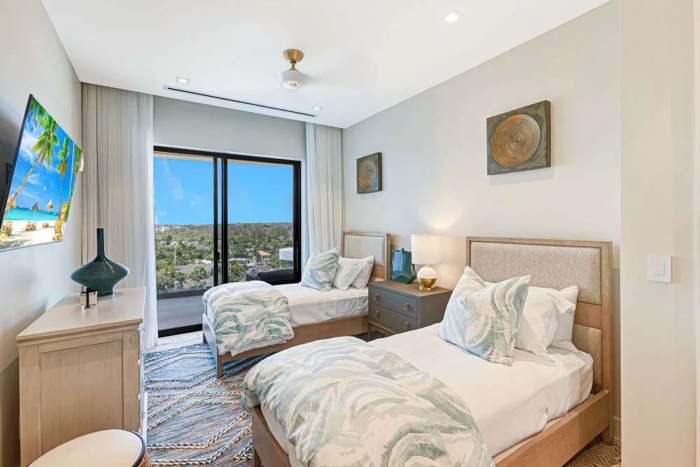 Aqualina 3-Bed 12