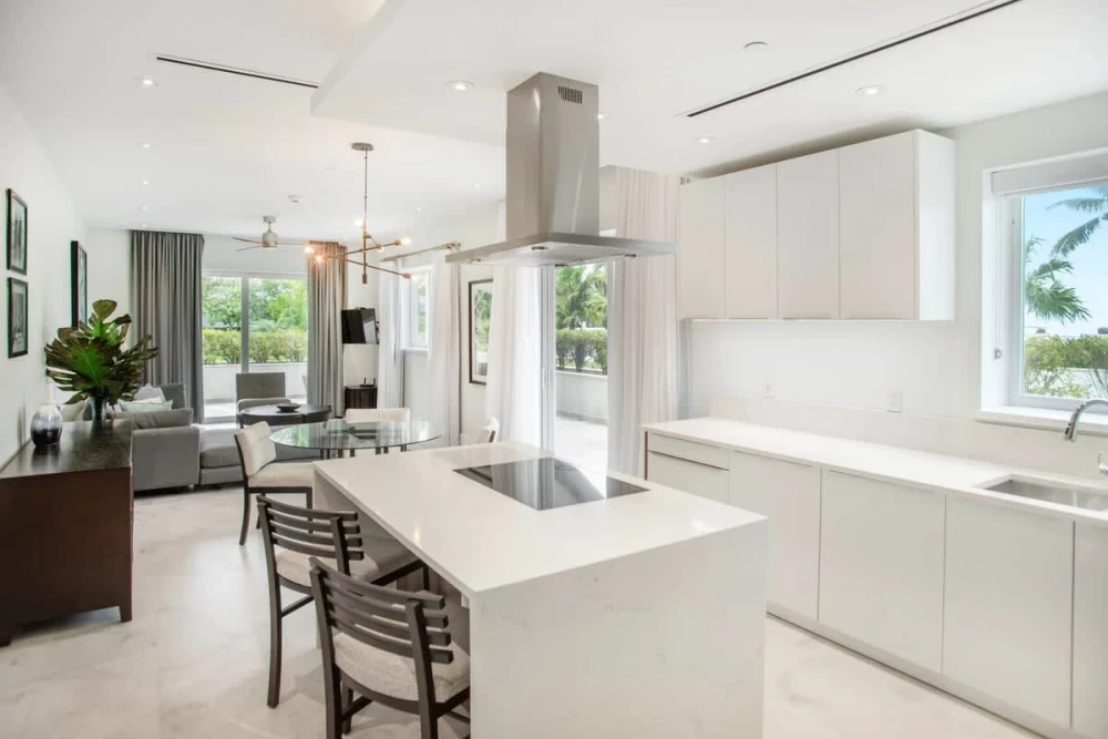 One Cable Beach - 2 Bed 3