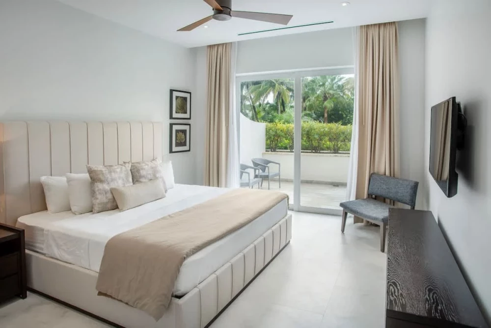One Cable Beach - 2 Bed 3