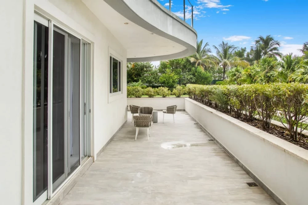 One Cable Beach - 2 Bed 3