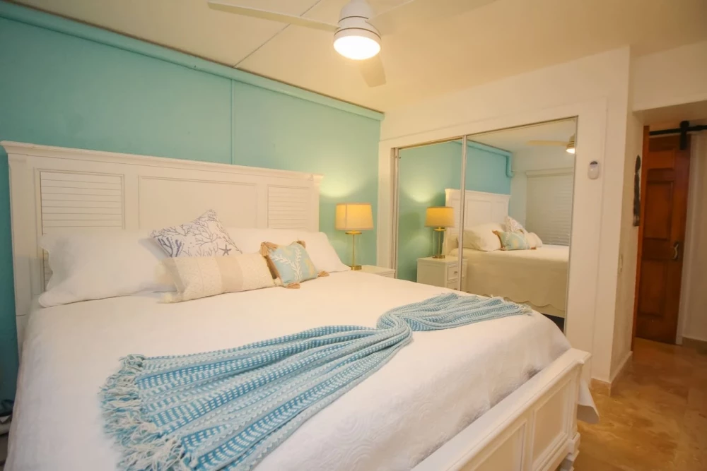 Beach-Access Condo