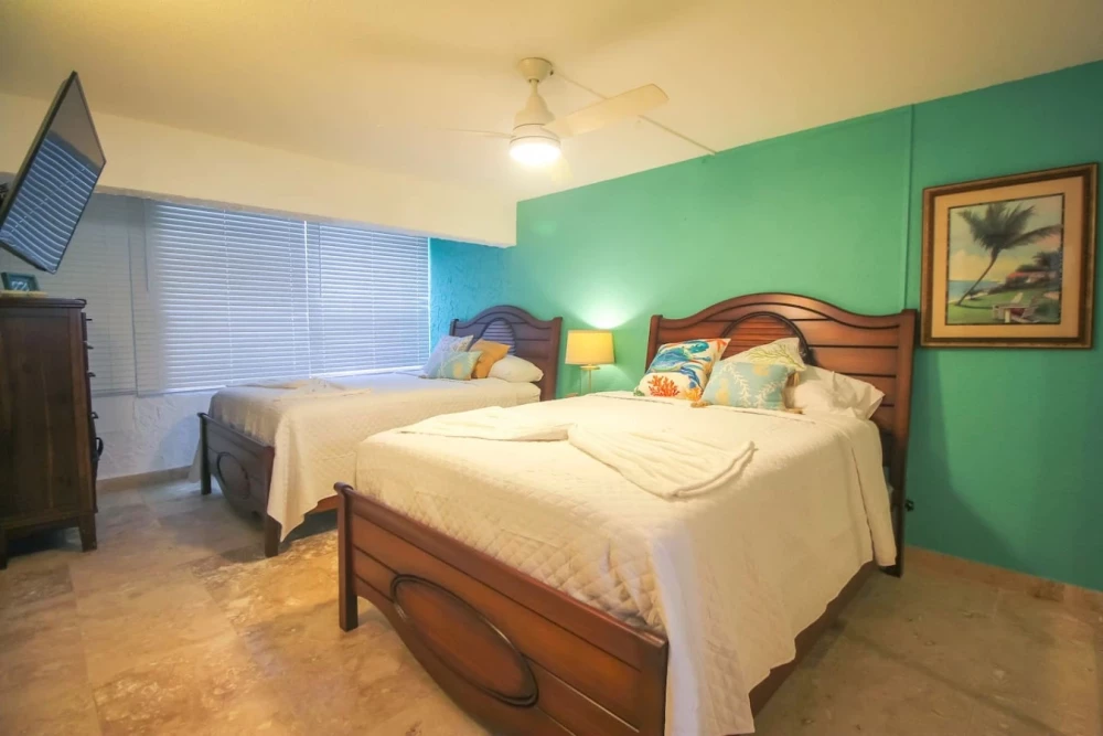 Beach-Access Condo