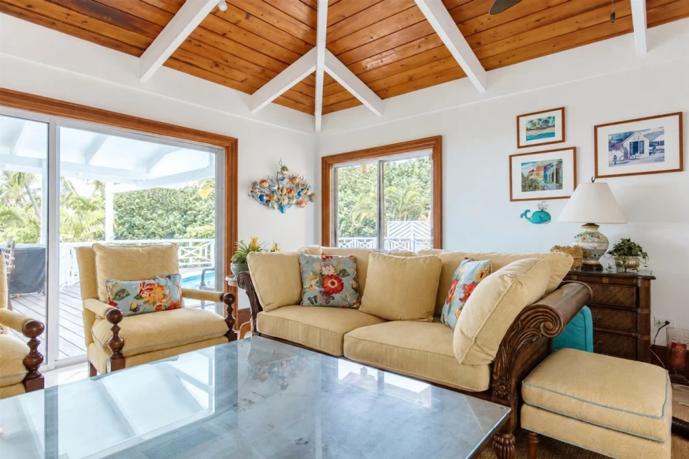 Shoy's Beach House
