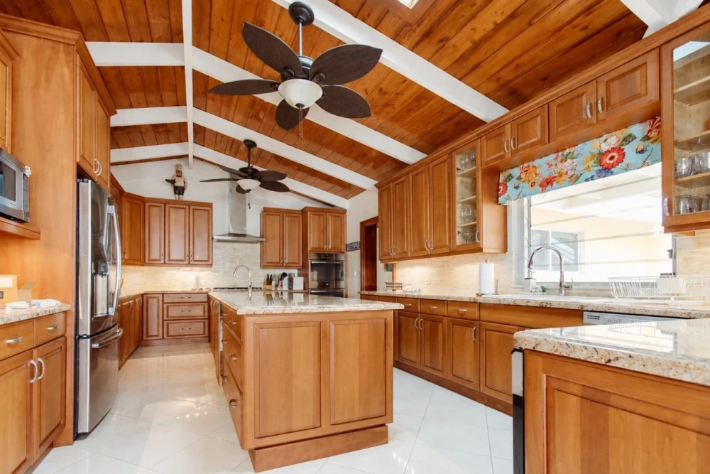 Shoy's Beach House
