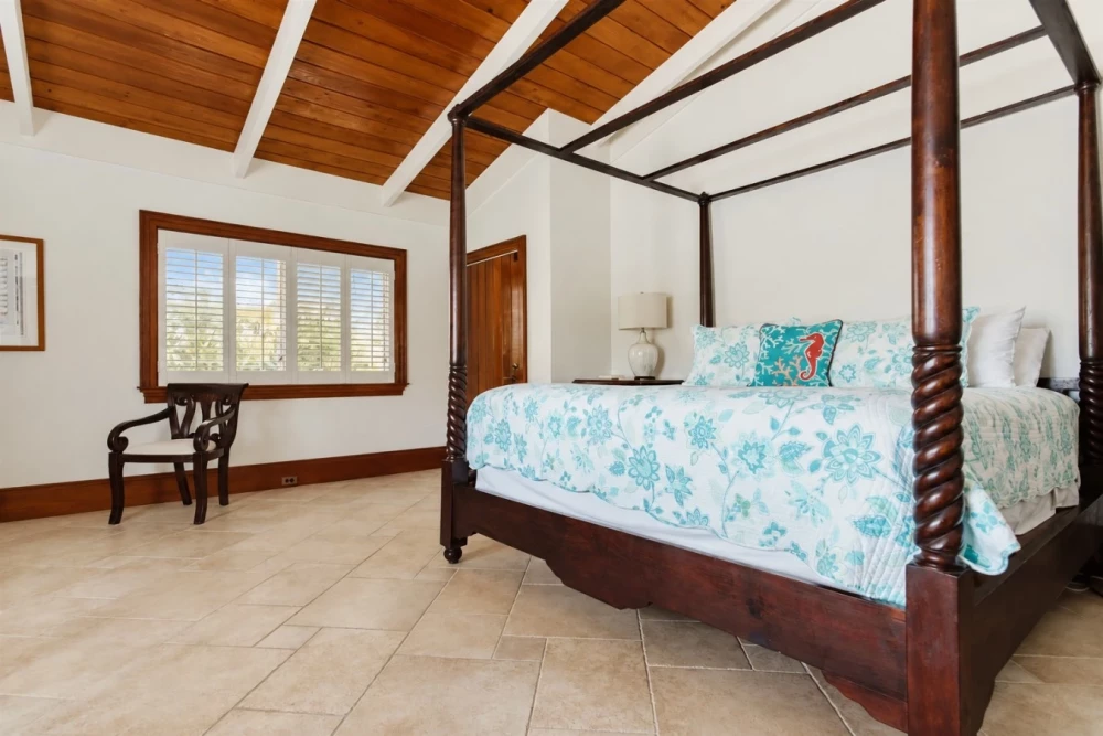 Shoy's Beach House