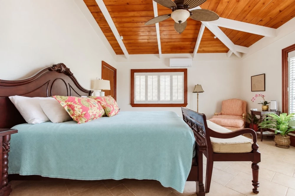 Shoy's Beach House