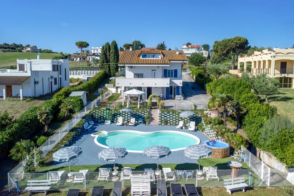 Villa Alma 8+2