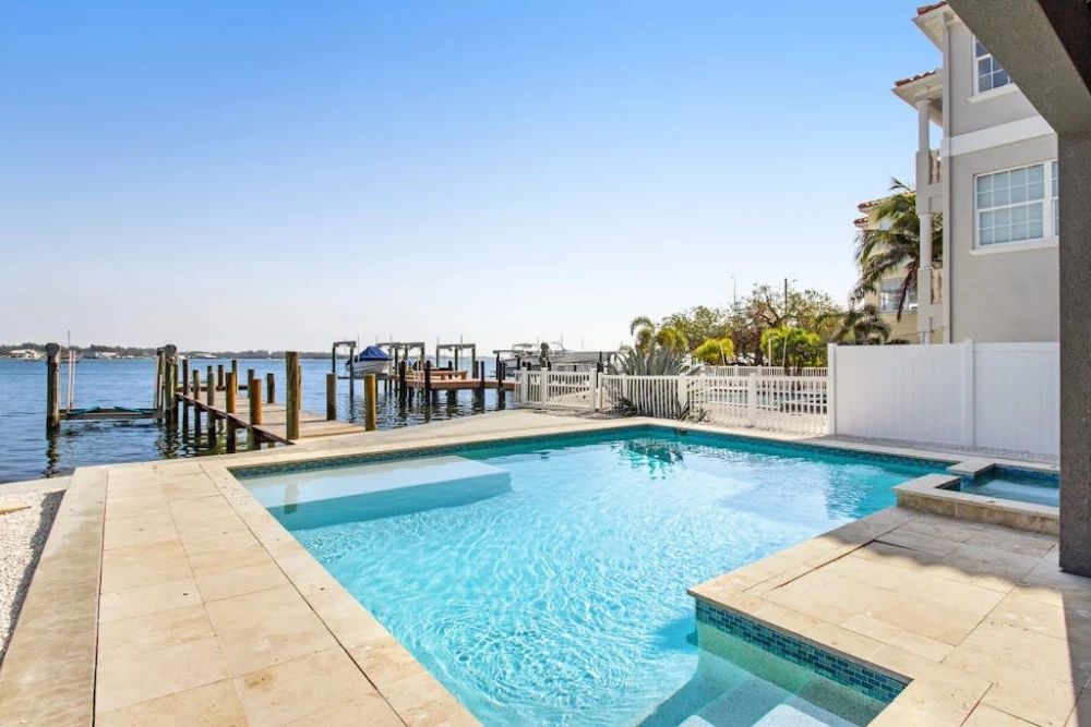 Bradenton Beach 231