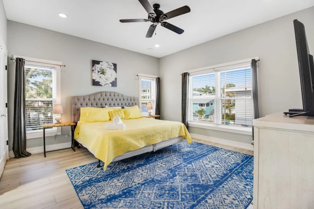 Bradenton Beach 231