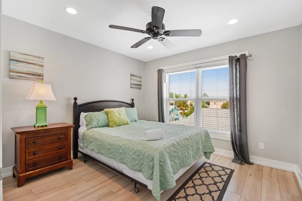 Bradenton Beach 231