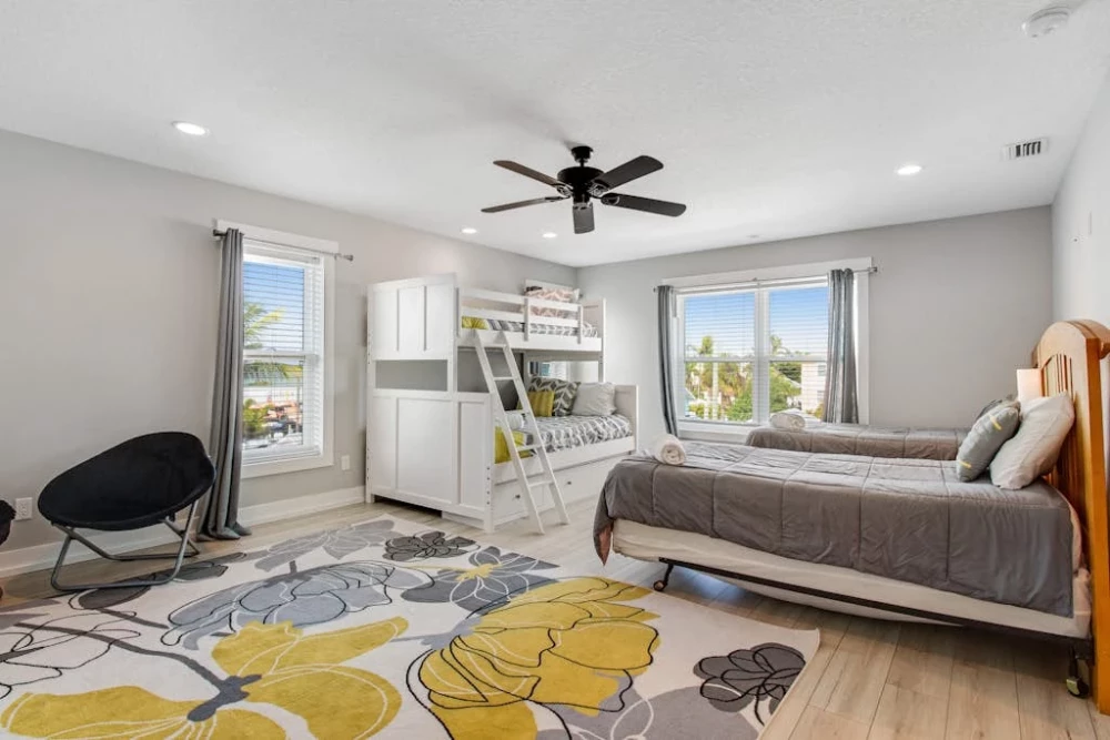 Bradenton Beach 231