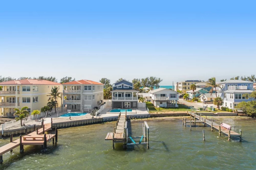 Bradenton Beach 231