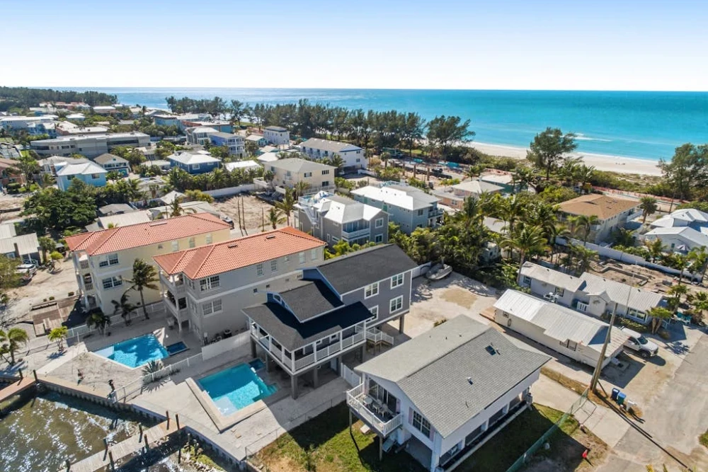 Bradenton Beach 231