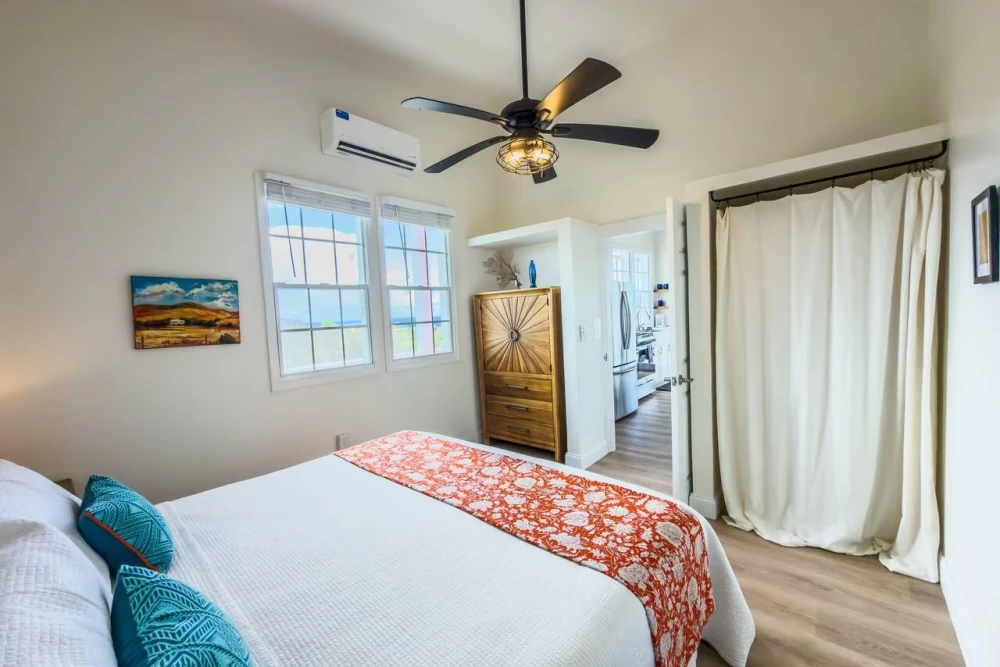 Bananaquit Bungalow