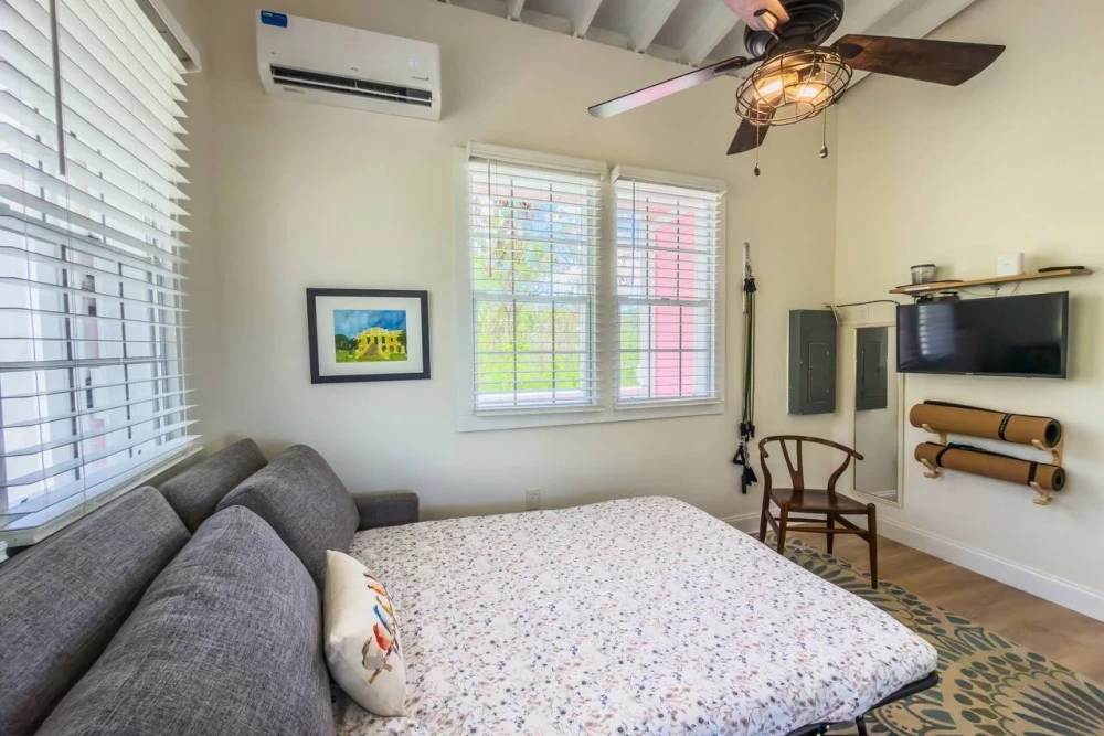 Bananaquit Bungalow