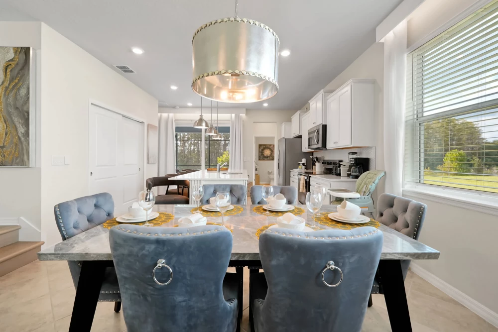 Windsor Cay 349