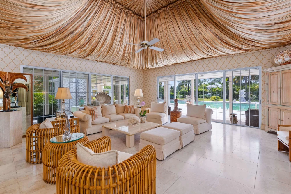 Lyford Cay Estate