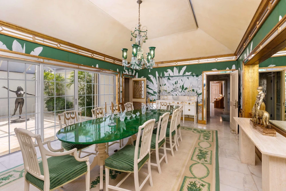 Lyford Cay Estate