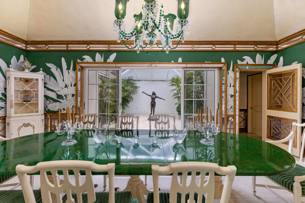 Lyford Cay Estate