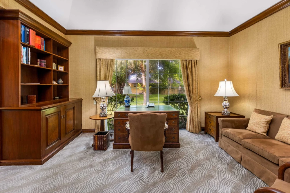 Lyford Cay Estate