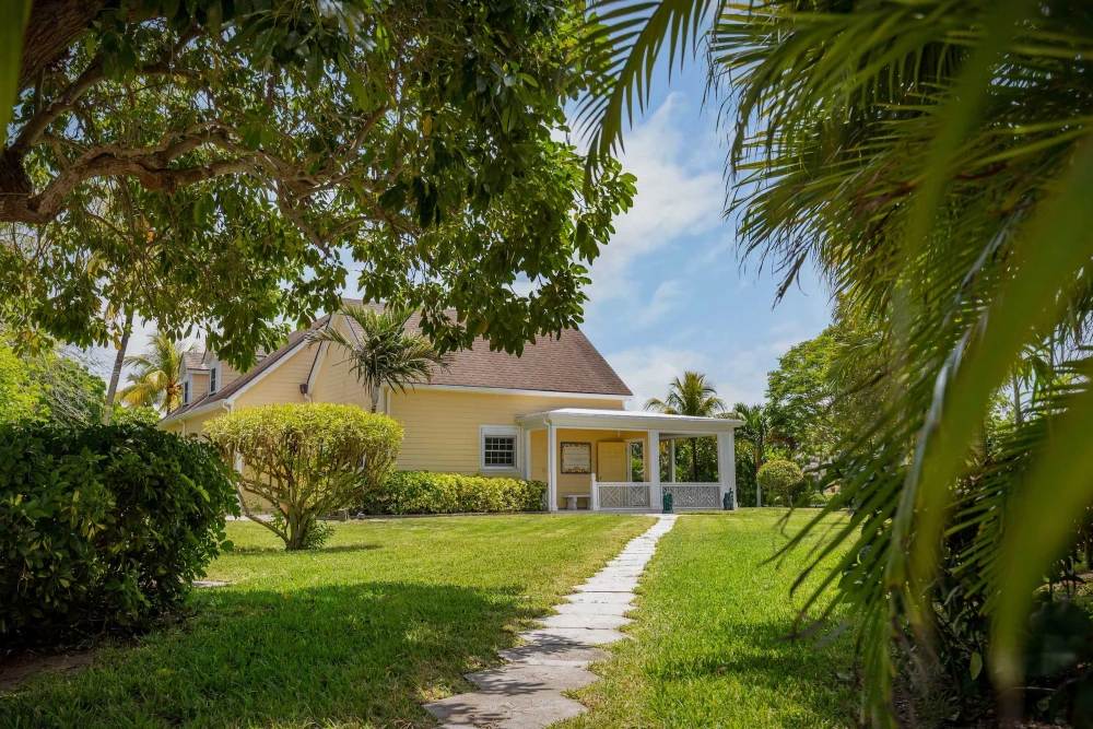 Lyford Cay Estate