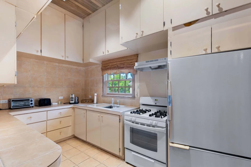 Lyford Cay Estate