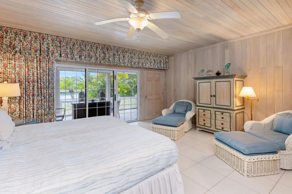 Lyford Cay Estate