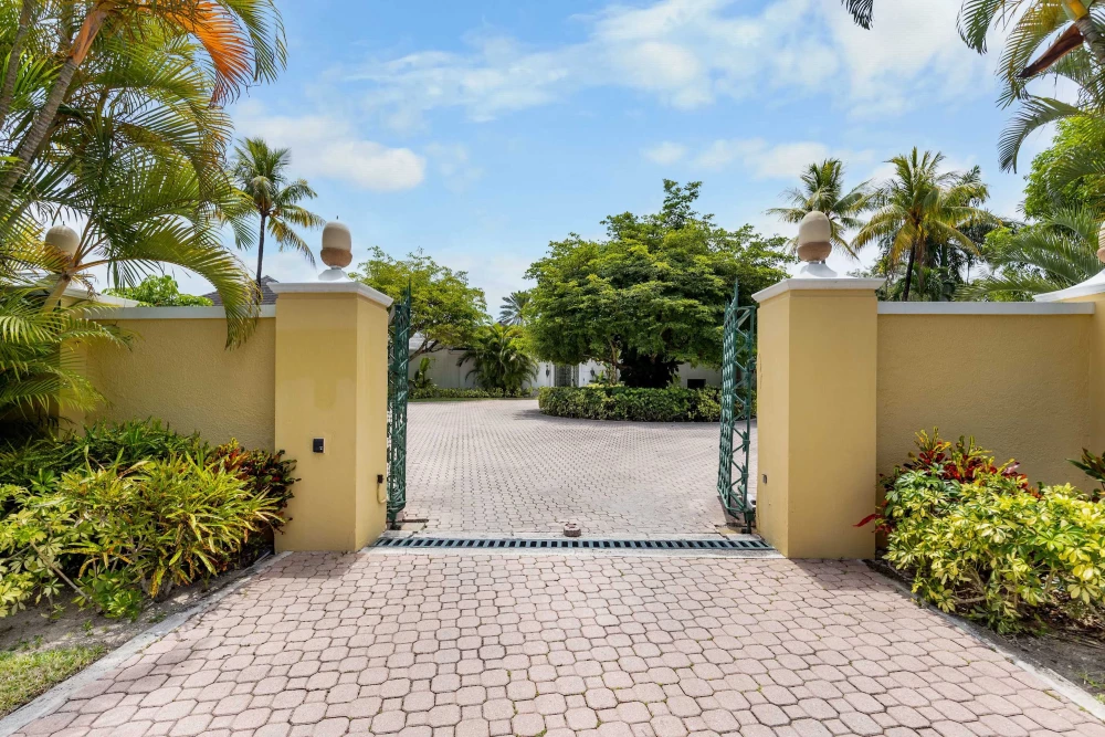 Lyford Cay Estate