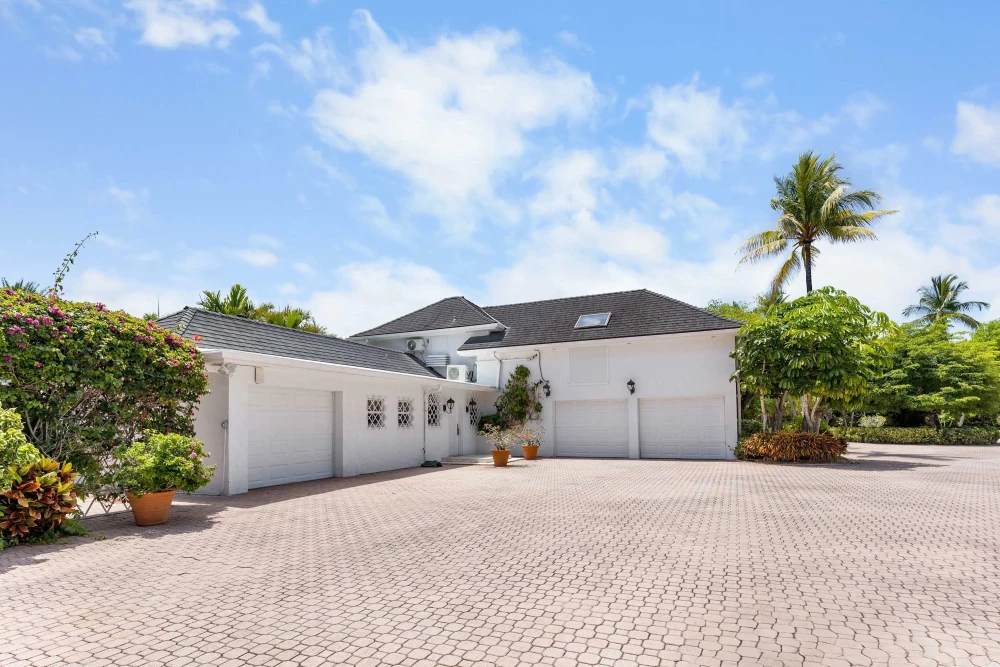Lyford Cay Estate