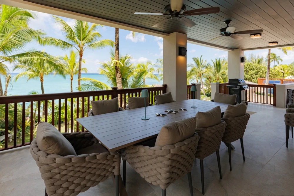 Notos Cove