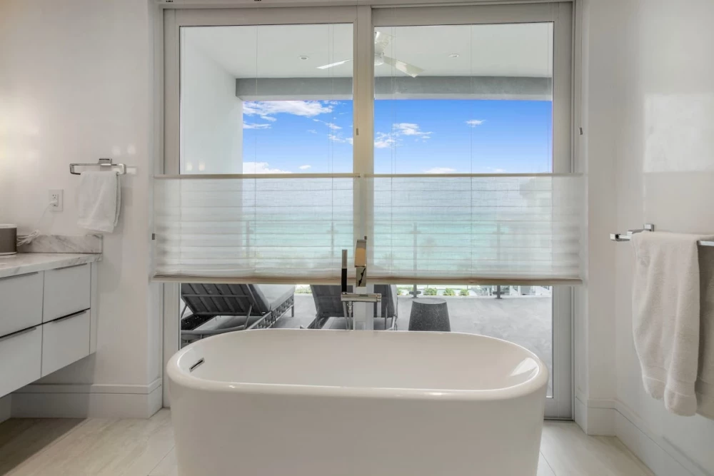 One Cable Beach - 4 Bed 1