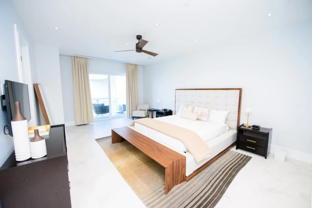 One Cable Beach - 4 Bed 1