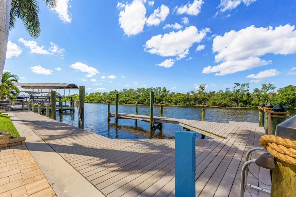 Cape Coral 1218
