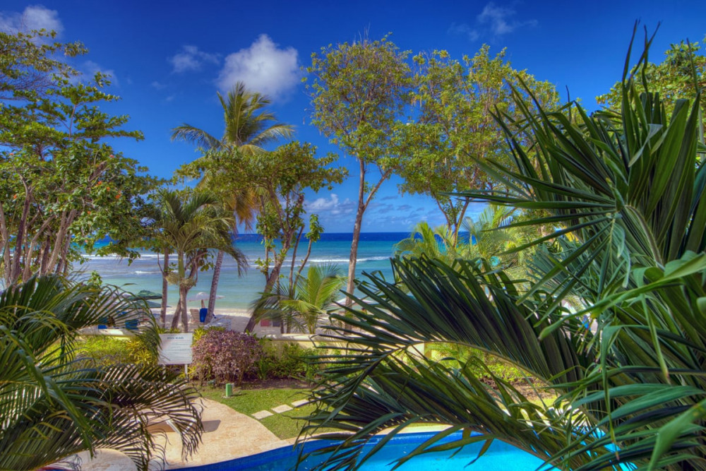 Sapphire Beach 104