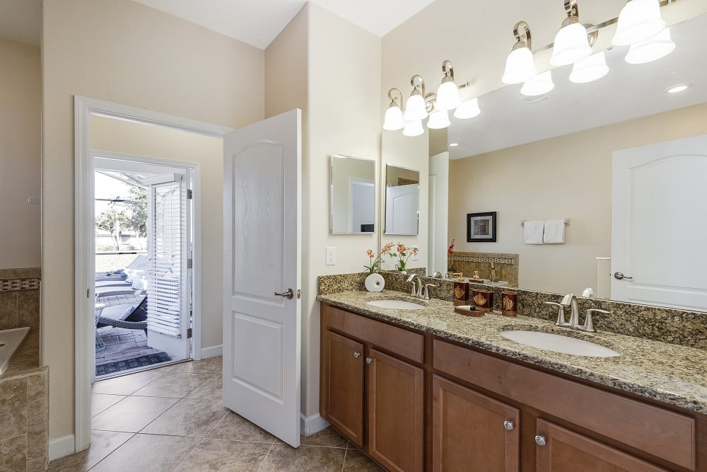 Championsgate 395
