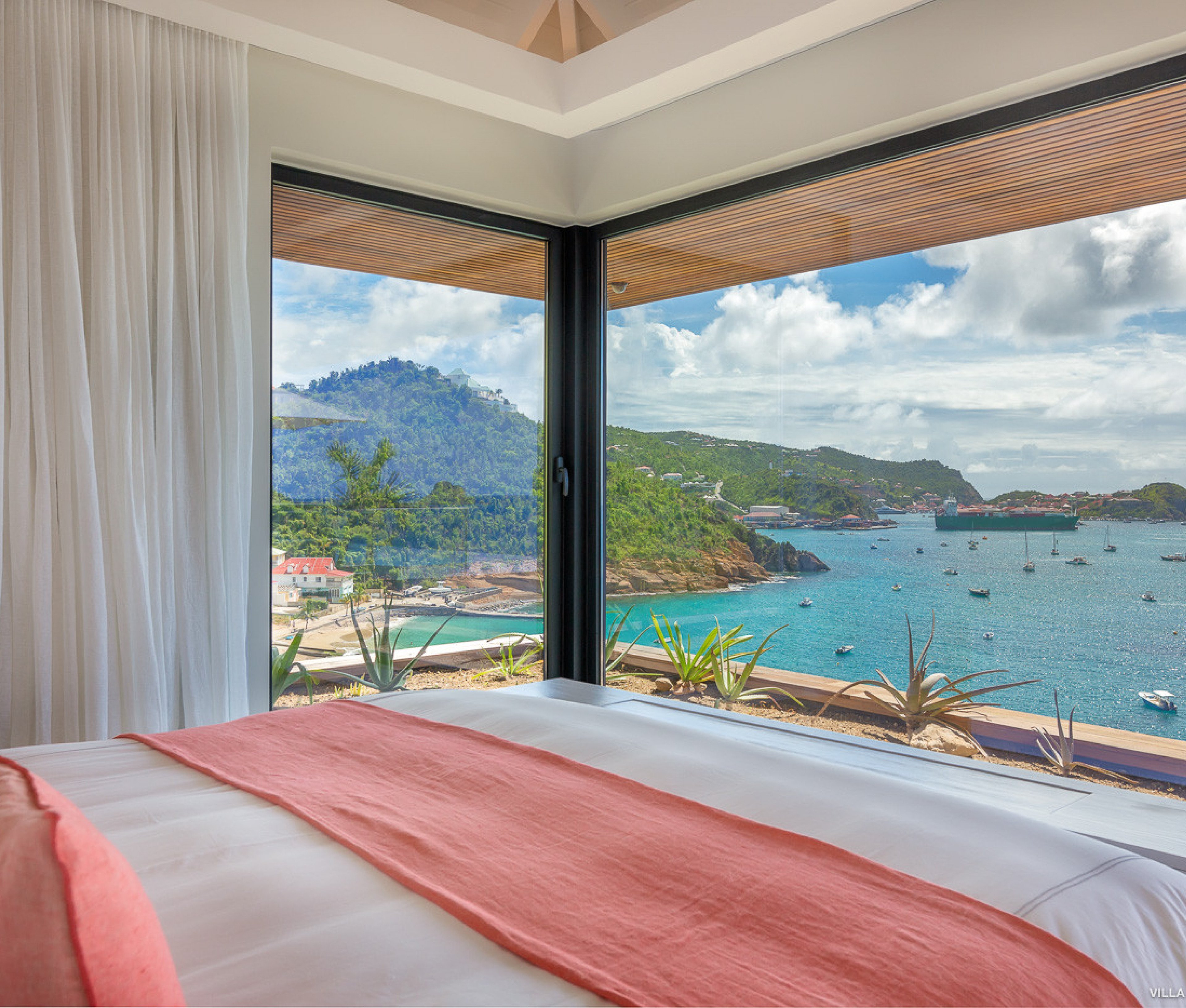 https://www.thetopvillas.com/destinations/caribbean/st-barthelemy/corossol/villa-june-corossol