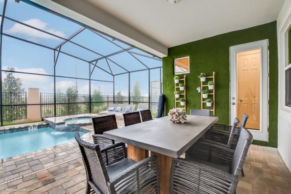 Solara Resort 45