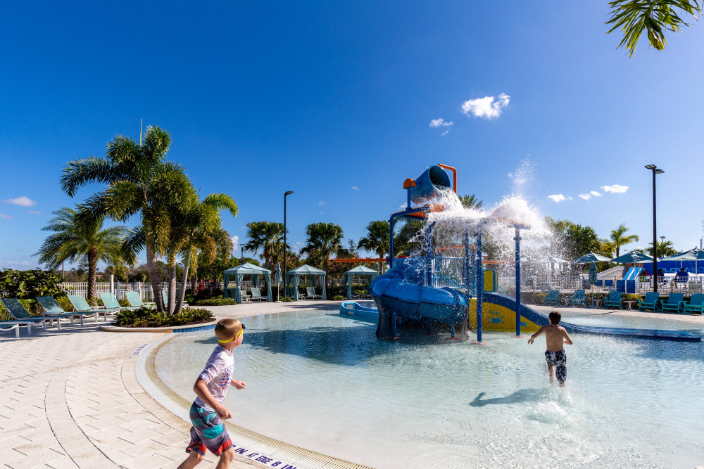 Solara Resort 691