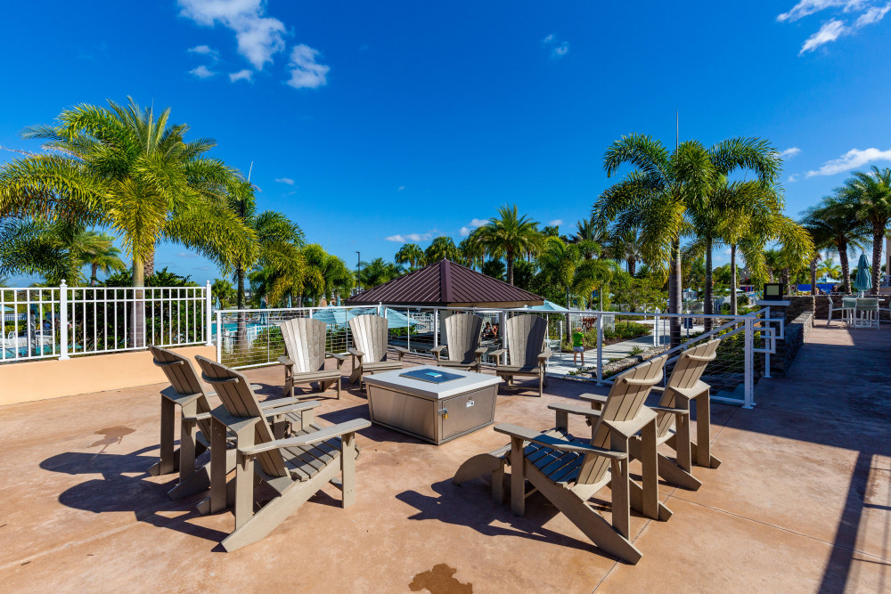 Solara Resort 691