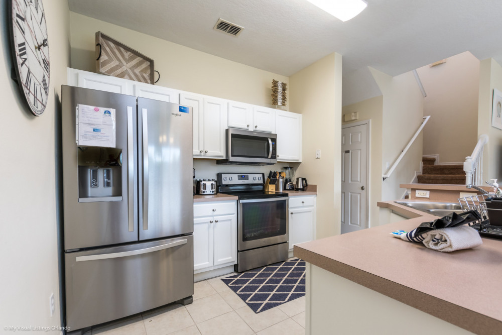 Bella Vida Resort 13